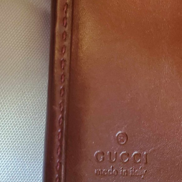 GUCCI Vintage Bordeaux Leather Compact Wallet w COA - Picture 3 of 16